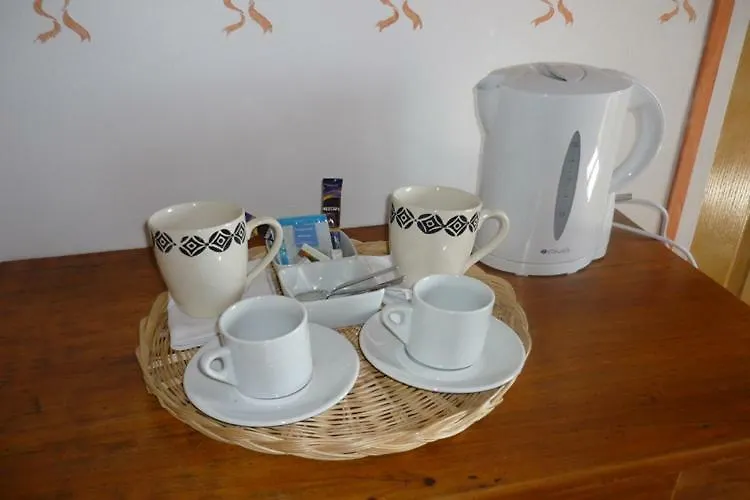 Bed & Breakfast Au Mas Du Soleil Bed and Breakfast Senouillac