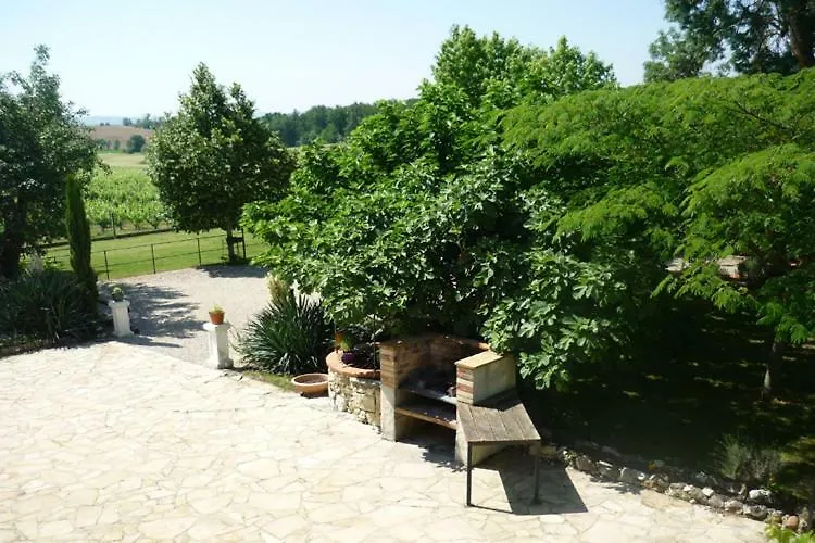Au Mas Du Soleil Bed and Breakfast Senouillac Frankrike